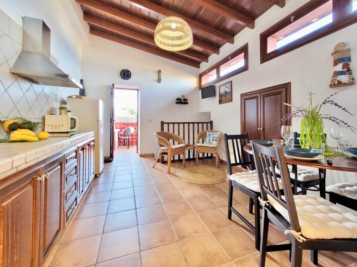 Bollullo Sunset - Apamate Apartment La Orotava Exterior photo